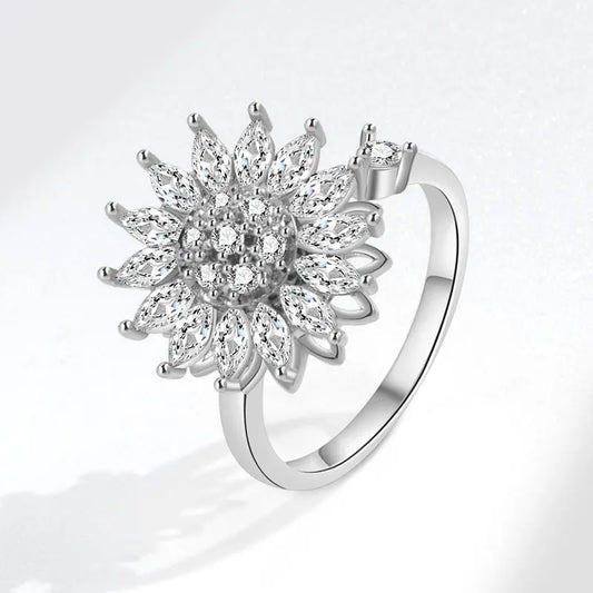 Adjustable Flower Spinner Ring
